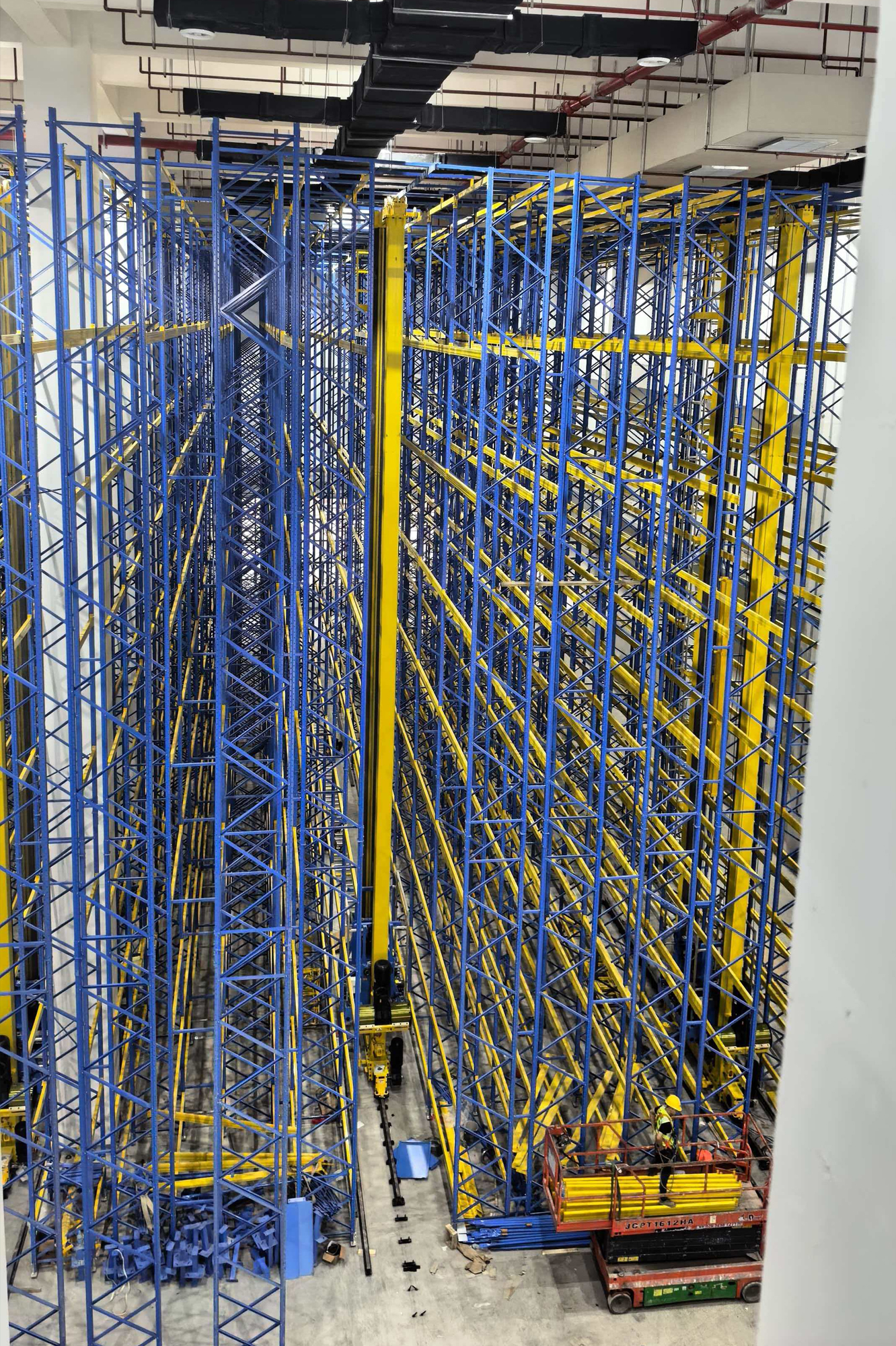 Automated three-dimensional library